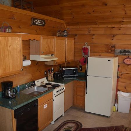 Paradise Point Pigeon Forge Bagian luar foto